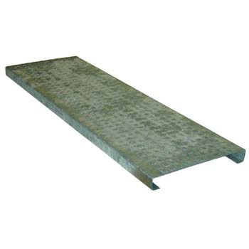 Peldaño metálico galvanizado con punta de diamante.