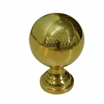 Pomo de latón esférico