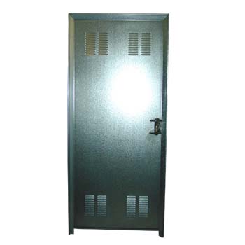 Puerta 2 chapa galv. con ventilacion