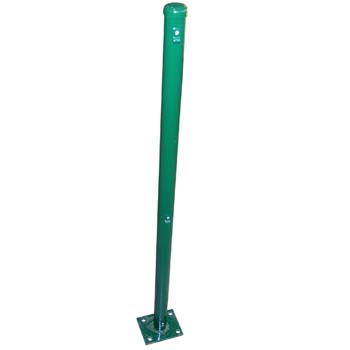 Poste intermedio galvanizado y pintado verde con base.